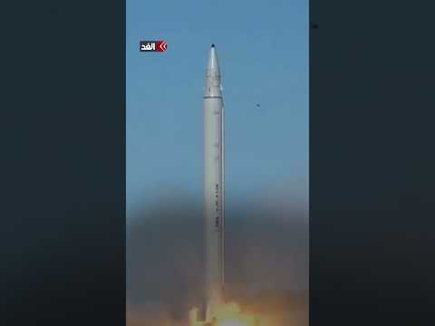 مشاهد متداولة تظهر لحظة إطلاق إيران موجة جديدة من الصواريخ نحو إسرائيل