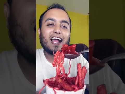 Maruchan con Takis fuego y polvo de takis