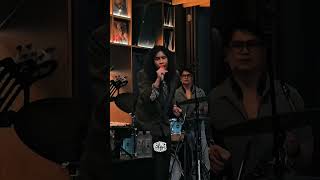 Listen – Beyoncé Covered by Topsie @ Vinyl & Wine | BeyonceThailand