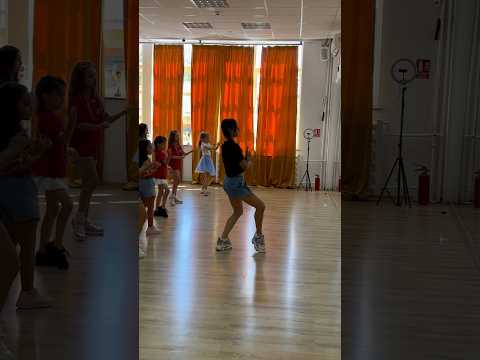 Cu Andra Gogan la cursul de dans ❤️?? #foryou #shorte #andragogan #danceshorts #dance #academy