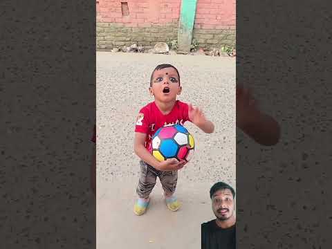Ball toh upar atak gaya reaction 🤣🤣🤣 #shorts #funny