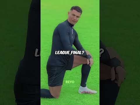 Do football players wear new BOOTS in every match 🤔🤯