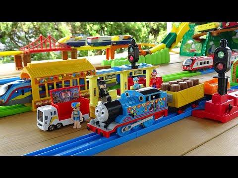 Plarail Thomas ☆ Let's launch the Nori Nori Express at Doki Doki Mountain!