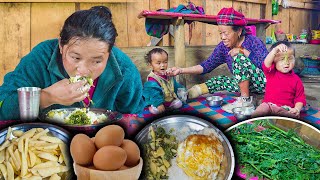 Fiddlehead, Potato & Egg Omelette Recipe with rice in village kitchen || Nepali Village food Vlog