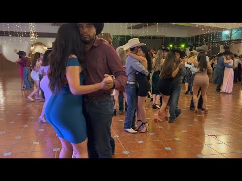 Así Somos de Románticos Para el Baile en Santa Isabel Chihuahua