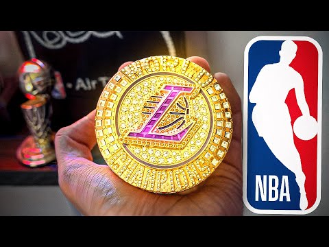 MINHA COLEรรO DE ITENS RAROS DA NBA! (VLOG)