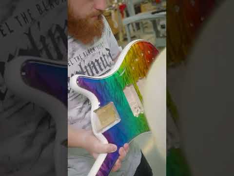 Polishing of a Warwick Custom Shop Corvette with rainbow finish