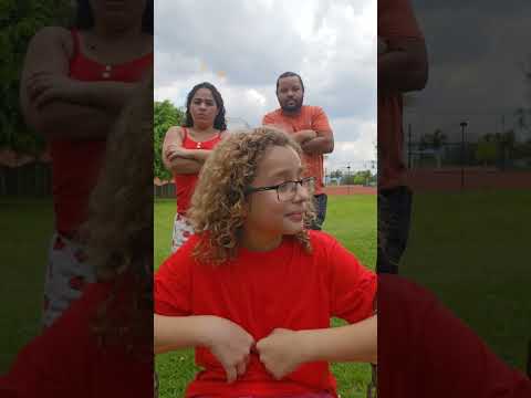 PAPAI, MAMÃE, ME AJUDA! #funny #comedy #viral #funnyvideos #funnymoments