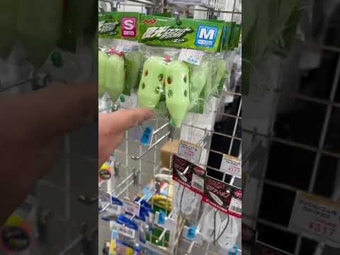 ぶっこみサビキ釣りに使うのはロケットカゴ。これを使い遠投しますが、色々なタイプがあります。好みはありますが、基本は同じ。疑似針の上からマキエサをまきます。刺しエサをすればさらに有効。南紀の寒尺アジ釣り