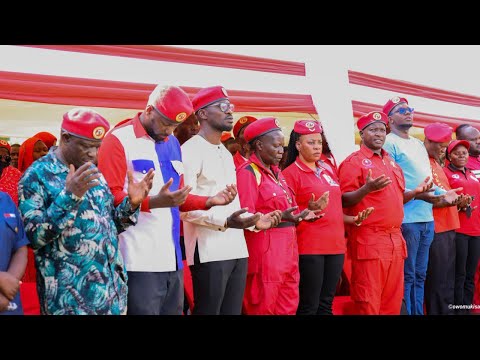 LIVE WITH THE PRESIDENT! H.E BOBI WINE AT MAKERERE KAVULE