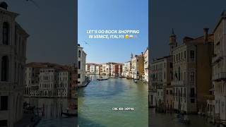 Come Book Shopping with me in VENICE, ITALY! 🤭📖 #bookshopping #bookhaul #shorts #books #bookrecs