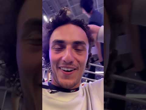 Klik hier om Kwebbelkop van 24 november te bekijken.