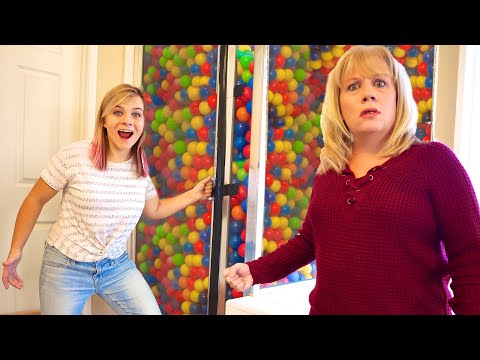 Hilarious SHOWER BALL PIT PRANK On MOM! *Revenge Prank*