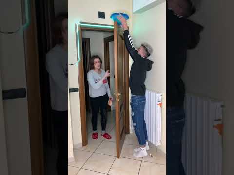 Calm GIRL LOL sorry 🤮😂😂#trend#magic #tutorial #backstage #creative#shorts