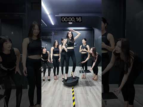 Balancing in High Heels – The Ultimate Posing Challenge!  #bybacademy #thanhhuyennguyen  #5g
