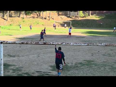 Fútbol familiar el regreso de tatiana después de su entrenamiento en Honduras 