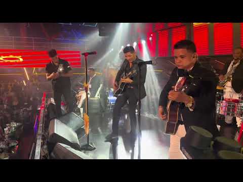 Prefiero Tomar en vivo El Varón de la Bachata en Lovera
