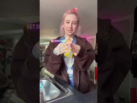 Get something to eat and drink pls