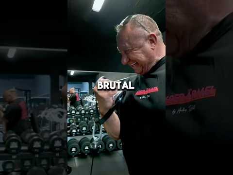 Markus bewertet Urs Geräte!! #bodybuilding #germany #motivation