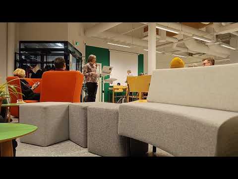 Mettäukot petoillassa