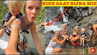Het ging BIJNA MIS tijdens HIKE naar WATERVAL in ELLA! 😳 | Bellinga Vlog #3394