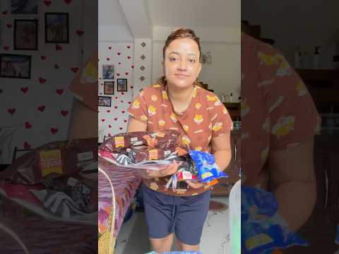 ১মাস পর হোস্টেলে দেখা করতে গেলাম🤯😱 #minivlog #bengalivideo #shorts #trending #viralvideo #shortvideo