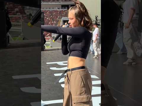 Ника Жукова - Девочка-плакса
