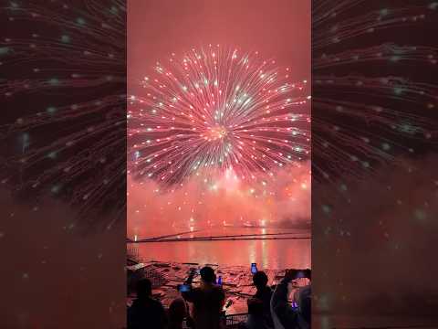 Biggest Windmill Fireworks #towercrane #liuyangfireworks #2023 #大风车烟花 #浏阳颐和隆烟花
