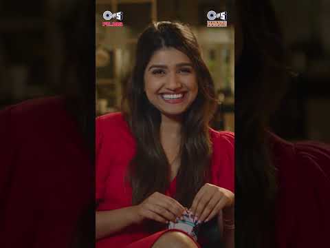 सुपरहिट मराठी चित्रपट #SrideviPrasanna - Dialogue Promo 4 लवकर जा,पहा तुमच्या जवळच्या चित्रपत्रगृहात