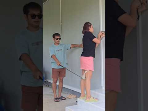 เกือบจะเนียนอยู่แล้ว #แกล้งตาบอด #funny #couple