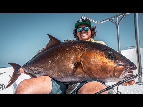 Pesca ÉPICA con Jigs en Mar Abierto! | Medregal Gigante, Atún y Pargo!