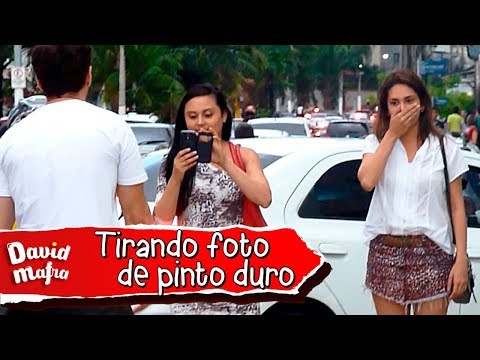 PEGADINHA: TIRANDO FOTO COM ALGO DURO