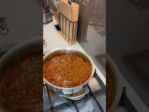 Using some home canned tomatoes for stew #canningtomatoes #foodpreservation #ghana #tomato#pepper