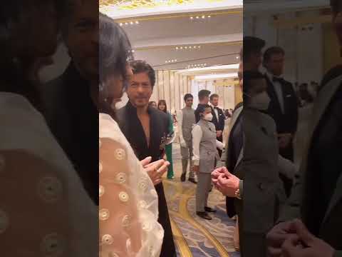 Salman Khan Shahrukh Khan and Aishwarya Rai at party hall enjoy #enjoy #attitude #party #bollywood