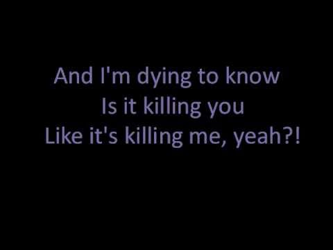 Taylor Swift-The Story Of Us(lyrics on screen)