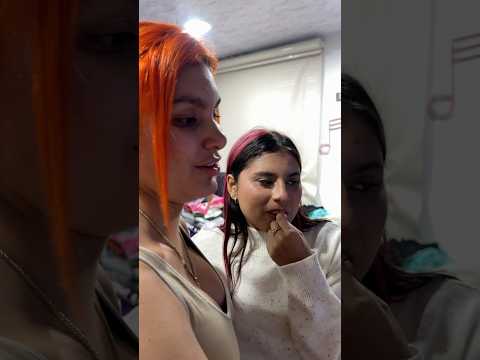 Alexa entra de primera 💜😱