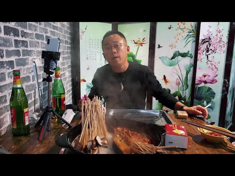 今天从盐湖出发到若羌,开了11个小时的车。#旅行推荐官 #自驾游新疆 #中国朝鲜族