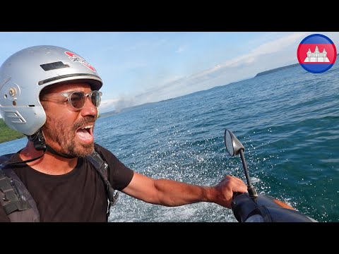 J'AI TRAVERSÉ LA MER À MOTO ! ???????? ( C'ÉTAIT  CHAUD ! ...