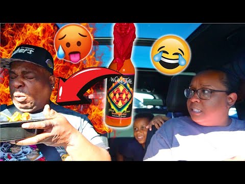 PUTTING EXTRA EXTRA HOT 🔥 SAUCE ON MY FIANCE FAST FOOD!🥵 *HILARIOUS*