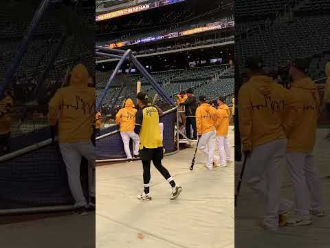 Morel Entrenando con Las Águilas