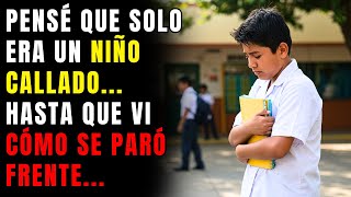 Pensé que solo era un niño callado... hasta que vi cómo se paró frente a un coche como si quisiera..