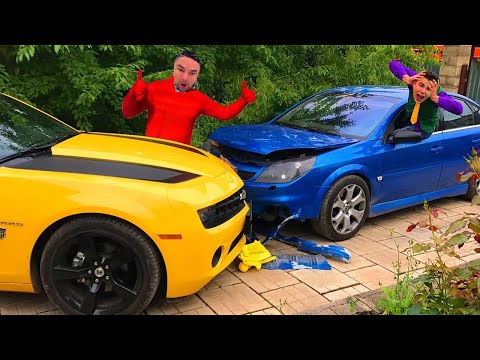 Mr. Joe on Chevy Camaro VS Red Man on Opel Vectra OPC in Funny Race w/ Pool for Kids
