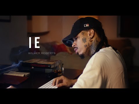 I.E (Video Oficial)