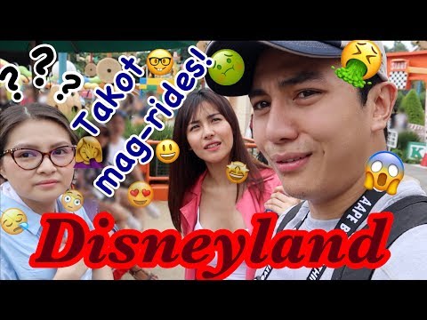 BIDA-BIDA SIBS IN HONGKONG DISNEYLAND