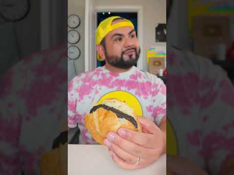 Croissant Ice Cream Sandwich! 🥐 #tastetest #eating #mukbang #croissant #icecream