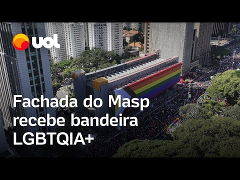 Parada do Orgulho LGBTQIA+: Fachada do Masp é coberta por bandeira