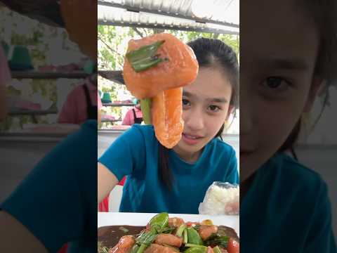ยำแซลมอนแซ่บแบบไม่ใส่พริก