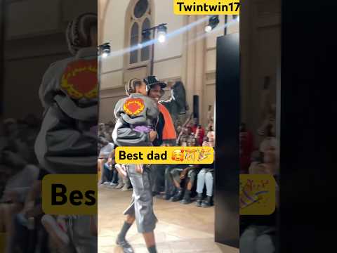 Asap Rocky is the best dad 🥰🎊🎉#asaprockyrihanna #rihanna #fashion #youtubeshorts #rapper #style