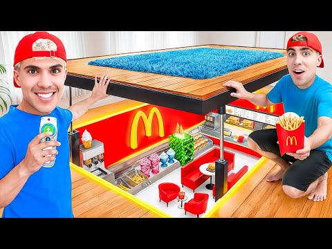 CONSTRUYO UN MC DONALDS SECRETO EN CASA !!