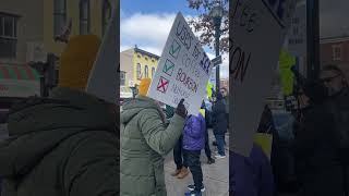Lexington community takes action in anti-ICE protest